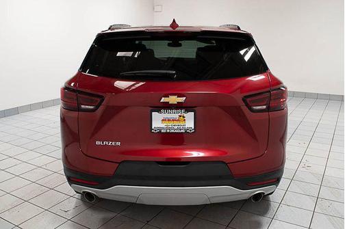 Radiant Red Tintcoat 2024 Chevrolet Blazer 3LT