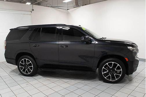 Dark Ash Metallic 2022 Chevrolet Tahoe 4WD RST