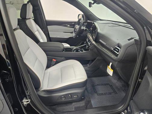 2025 Chevrolet Traverse High Country