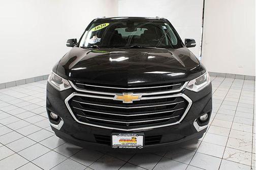 Mosaic Black Metallic 2020 Chevrolet Traverse LT Leather