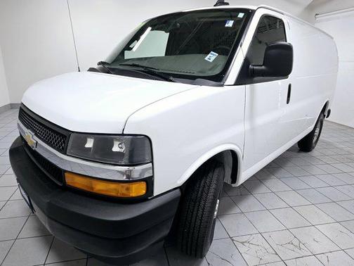 2024 Chevrolet Express 2500 RWD 2500 Regular Wheelbase WT