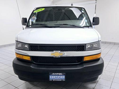 2024 Chevrolet Express 2500 RWD 2500 Regular Wheelbase WT