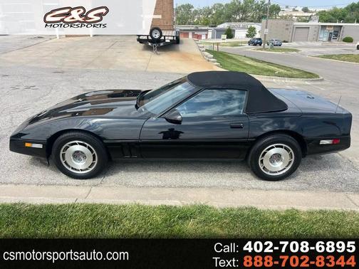 BLACK 1987 Chevrolet Corvette Base