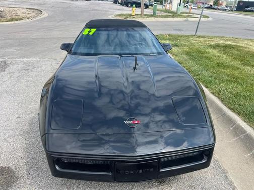 BLACK 1987 Chevrolet Corvette Base
