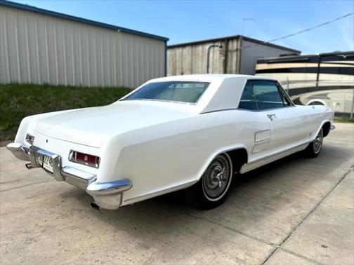 1963 Buick Riviera 2dr Coupe