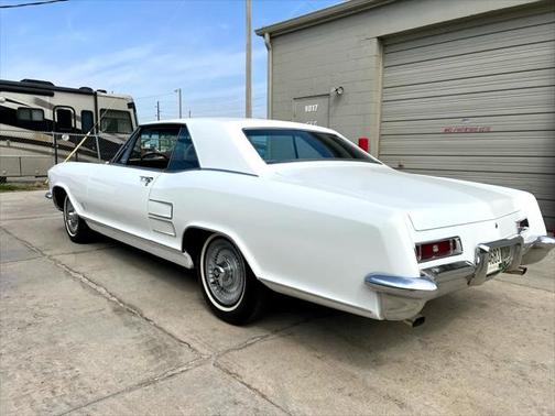 1963 Buick Riviera 2dr Coupe