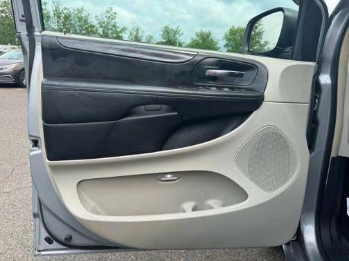 2013 Dodge Grand Caravan Crew