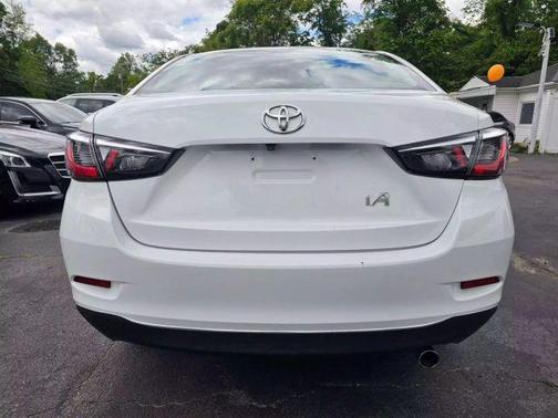 2017 Toyota Yaris iA Base
