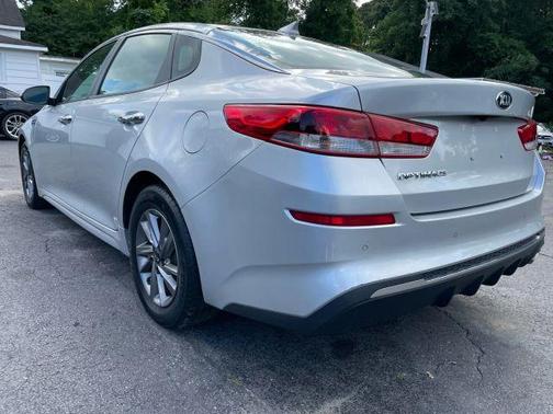 2020 Kia Optima LX