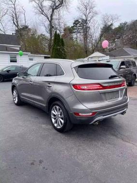 2017 Lincoln MKC Select