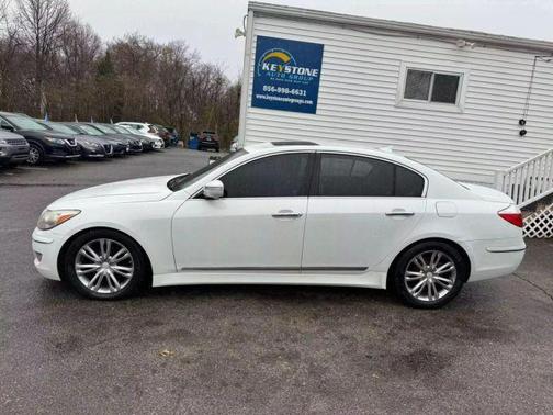 2011 Hyundai Genesis 4.6