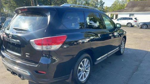 2015 Nissan Pathfinder SL