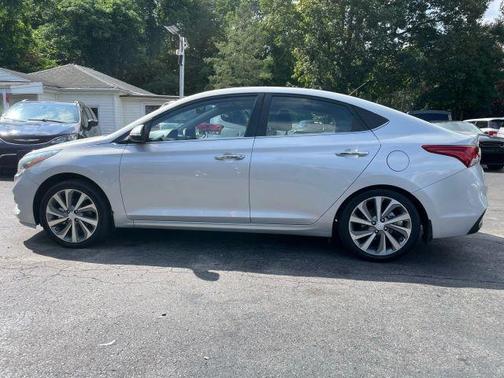 2019 Hyundai Accent Limited