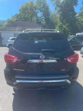 2017 Nissan Pathfinder S