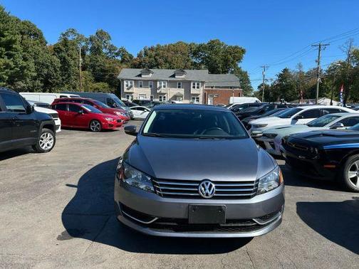 2013 Volkswagen Passat 2.5 SE