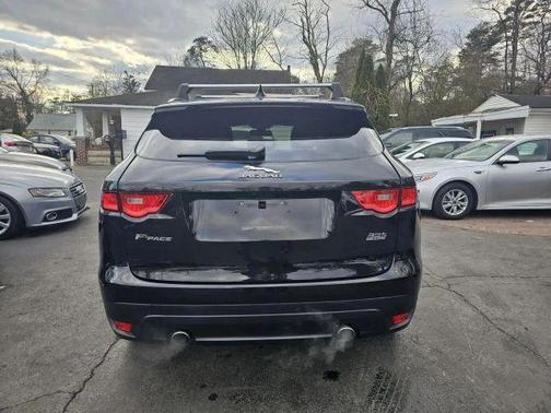2017 Jaguar F-PACE 35t Premium