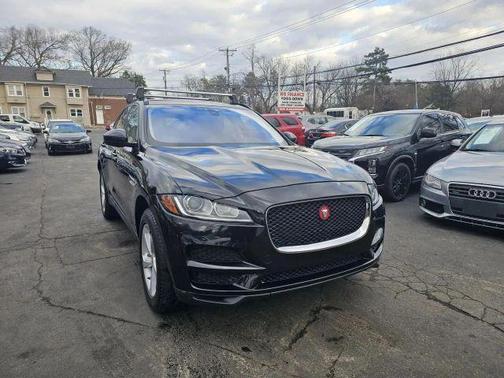 2017 Jaguar F-PACE 35t Premium