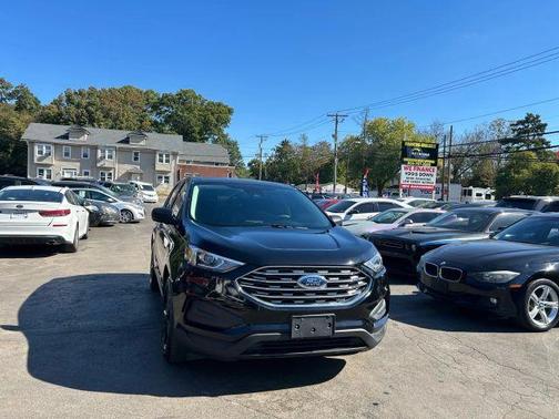 2021 Ford Edge SE
