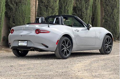 Aero Gray Metallic 2026 Mazda MX-5 Miata Grand Touring