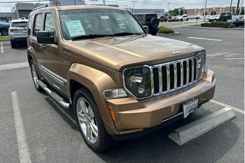 Canyon Brown 2012 Jeep Liberty Jet