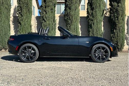 Jet Black Mica 2026 Mazda MX-5 Miata GRAND TOURING