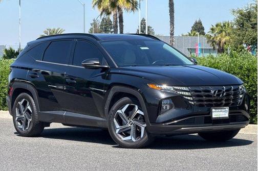 Phantom Black 2022 Hyundai TUCSON Limited