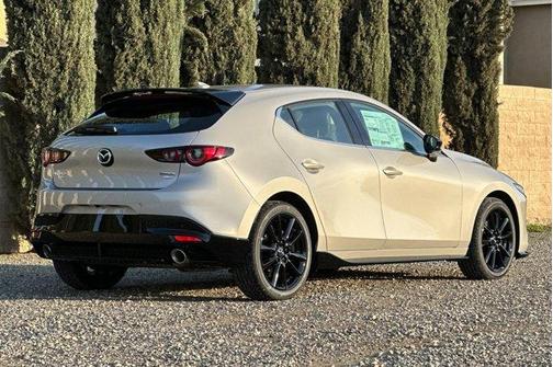 Platinum Quartz Metallic 2026 Mazda Mazda3 Premium Plus