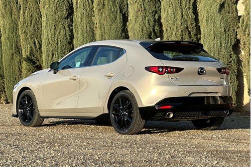 Platinum Quartz Metallic 2026 Mazda Mazda3 Premium Plus