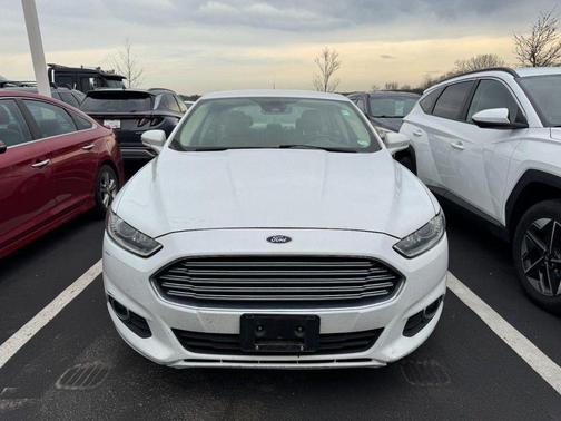 2014 Ford Fusion Hybrid SE