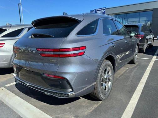 2026 Genesis GV70 2.5T Advanced