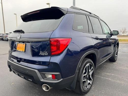 2023 Honda Passport Elite
