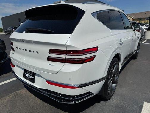 Uyuni White 2026 Genesis GV80 2.5T Prestige