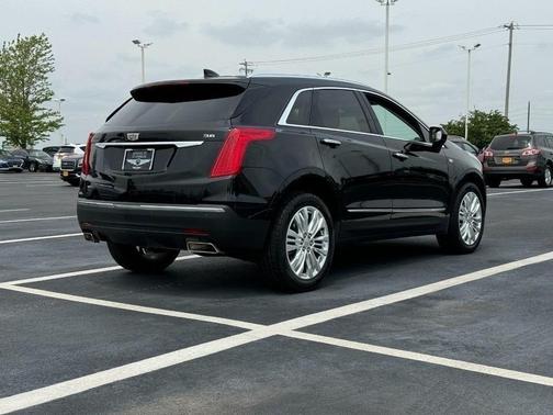 2019 Cadillac XT5 Premium Luxury