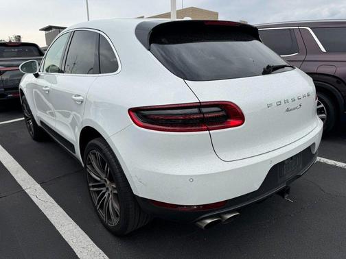2015 Porsche Macan S
