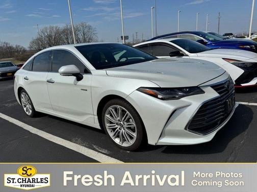 2021 Toyota Avalon Hybrid Limited