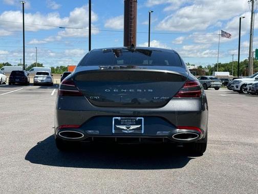 2022 Genesis G70 3.3T