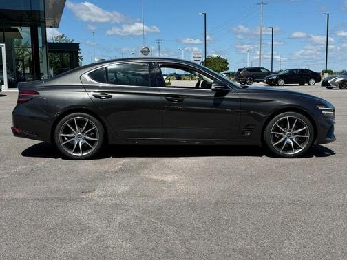 2022 Genesis G70 3.3T