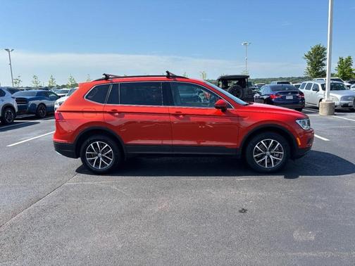2019 Volkswagen Tiguan 2.0T SE