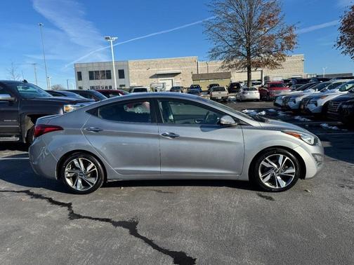 2016 Hyundai ELANTRA Limited