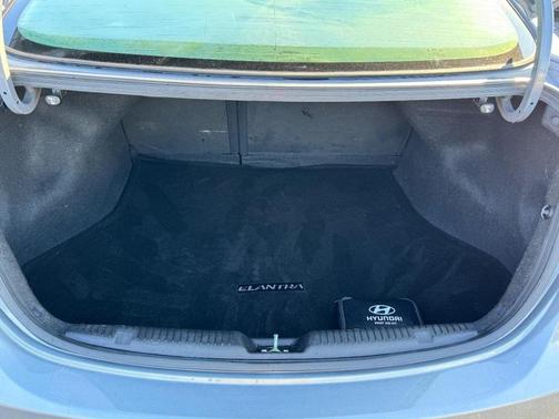 2016 Hyundai ELANTRA Limited