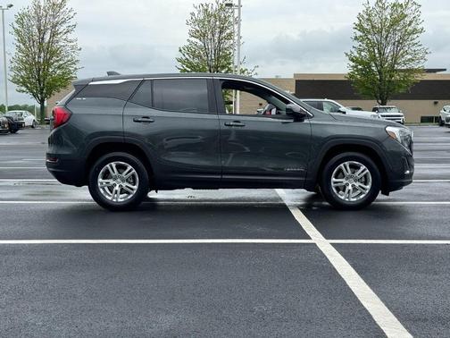 2021 GMC Terrain SLE
