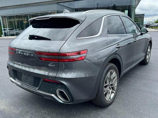 Himalayan Gray 2022 Genesis GV70 2.5T