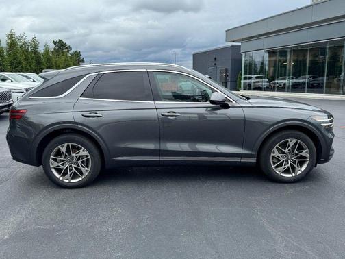 Himalayan Gray 2022 Genesis GV70 2.5T