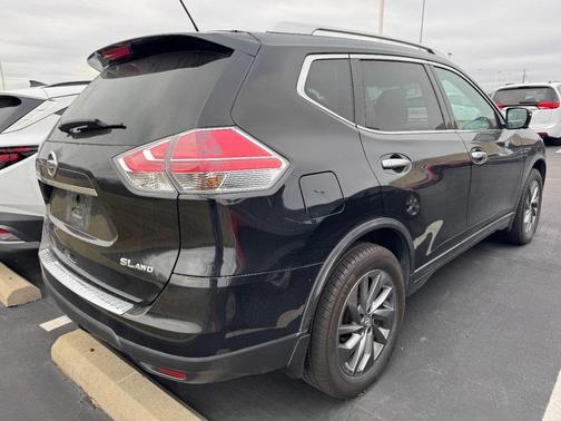 2016 Nissan Rogue SL