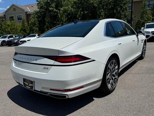 2024 Genesis G90 3.5T e-SC