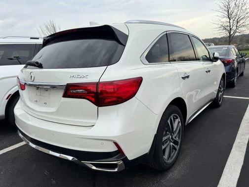 White Diamond Pearl 2017 Acura MDX 3.5L w/Advance & Entertainment Pkgs