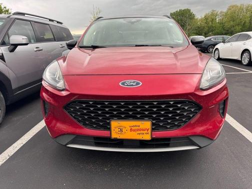 Rapid Red Metallic Tinted Clearcoat 2020 Ford Escape SE Sport Hybrid
