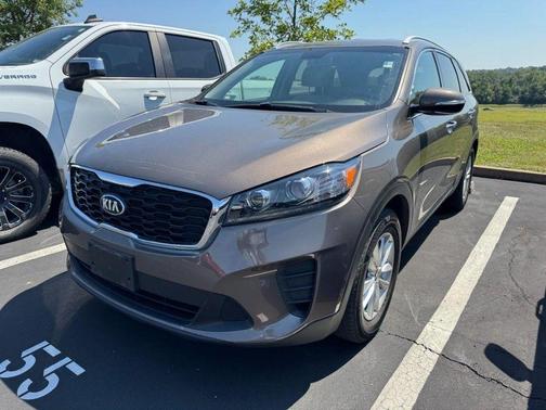 Dragon Brown 2019 Kia Sorento LX