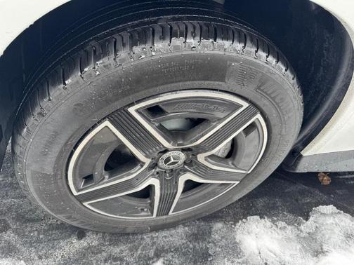 2024 Mercedes-Benz GLC 300 Base 4MATIC