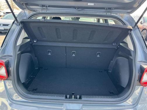 2022 Hyundai VENUE SE